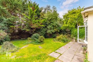 Photo 12- click for photo gallery